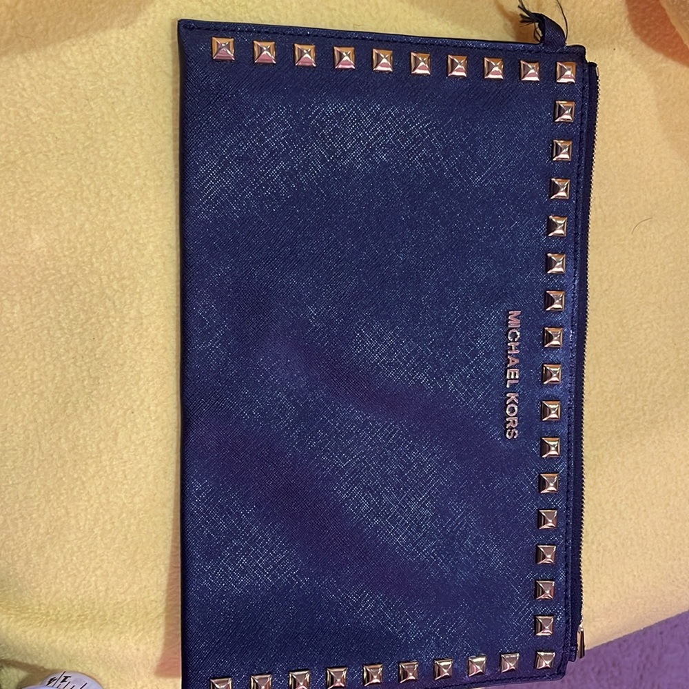 Michael Kors wristlet